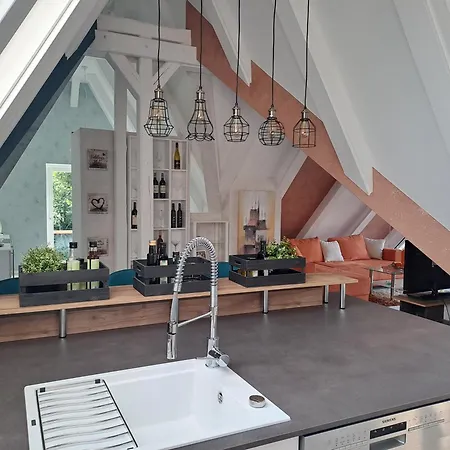 Apartment Design-loft Brockenblick -netflix-smart Tv-wlan-wallbox-kaffeevollautomat-balkon- Panoramaaussicht-getraenke-pizza-snacks Wernigerode