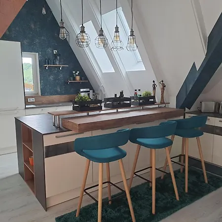 Design-loft Brockenblick -netflix-smart Tv-wlan-wallbox-kaffeevollautomat-balkon- Panoramaaussicht-getraenke-pizza-snacks