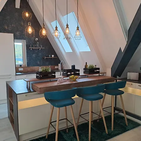Apartment Design-loft Brockenblick -netflix-smart Tv-wlan-wallbox-kaffeevollautomat-balkon- Panoramaaussicht-getraenke-pizza-snacks